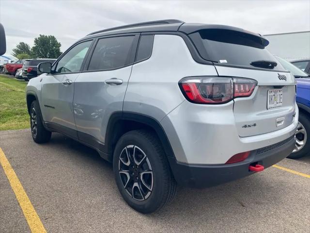 2025 Jeep Compass Trailhawk 4x4