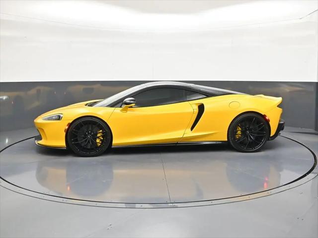 2023 McLaren GT Standard