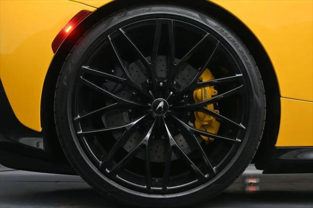 2023 McLaren GT Standard
