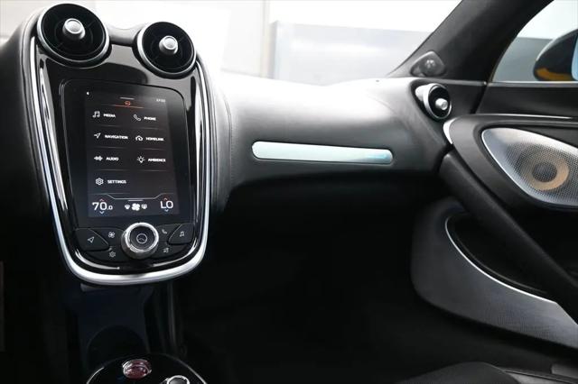2023 McLaren GT Standard