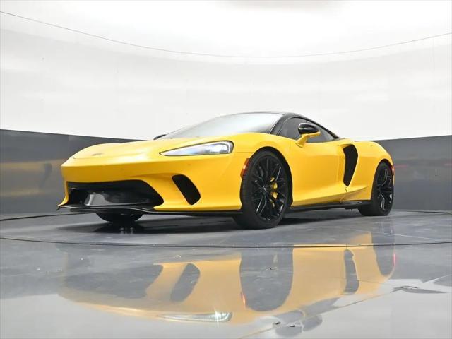 2023 McLaren GT Standard
