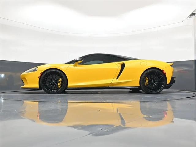 2023 McLaren GT Standard