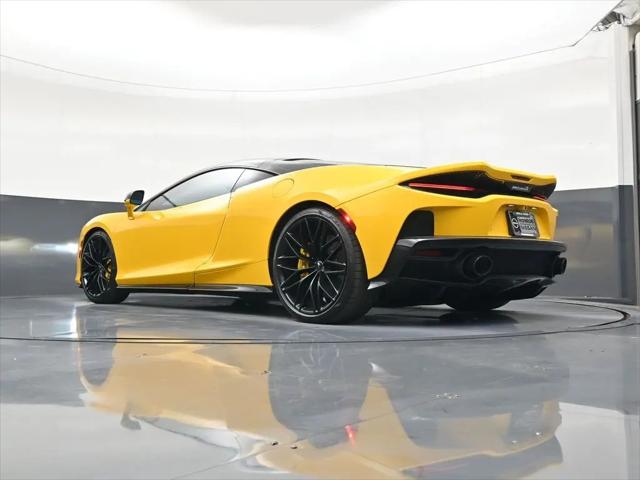 2023 McLaren GT Standard