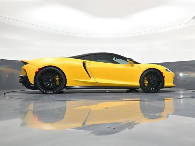 2023 McLaren GT Standard