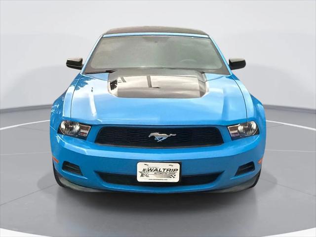 2012 Ford Mustang V6
