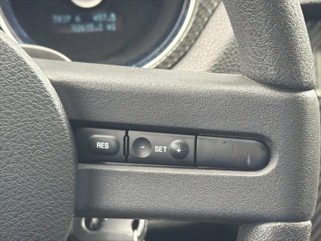 2012 Ford Mustang V6