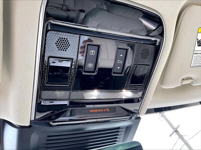 2026 Land Rover Range Rover P550e SE