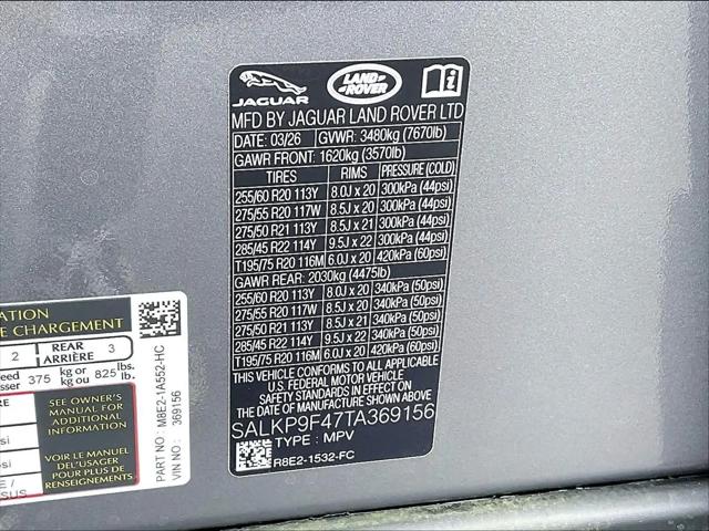 2026 Land Rover Range Rover P550e SE