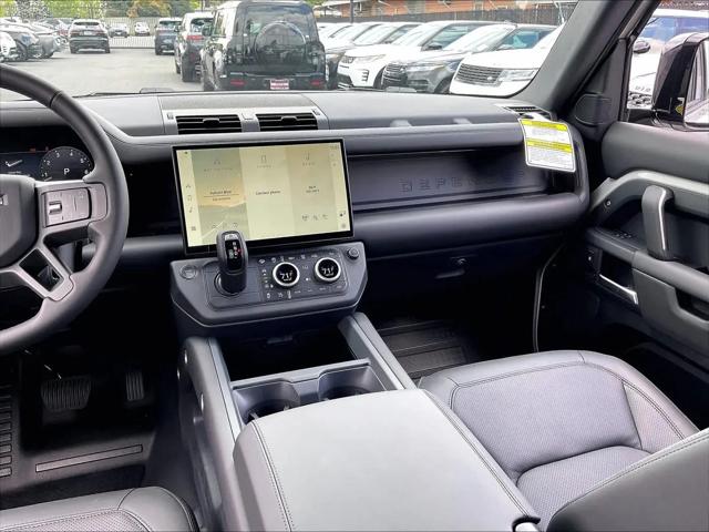 2026 Land Rover Defender P400 X-Dynamic SE