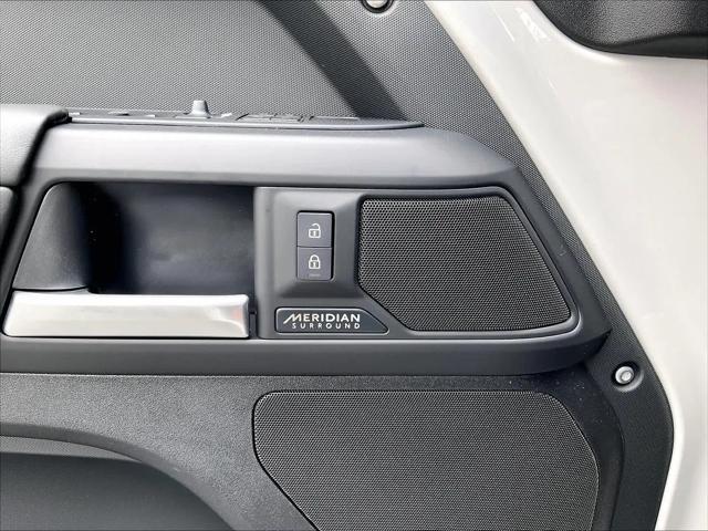 2026 Land Rover Defender P400 X-Dynamic SE