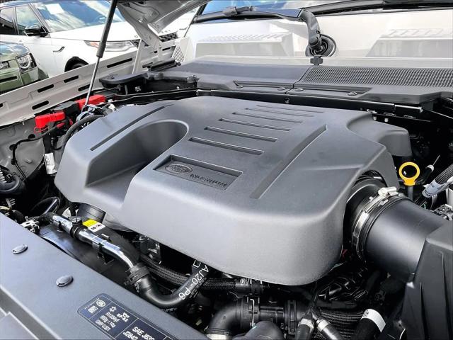 2026 Land Rover Defender P400 X-Dynamic SE