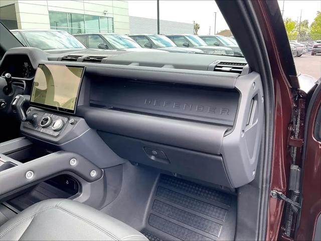 2026 Land Rover Defender P400 X-Dynamic SE