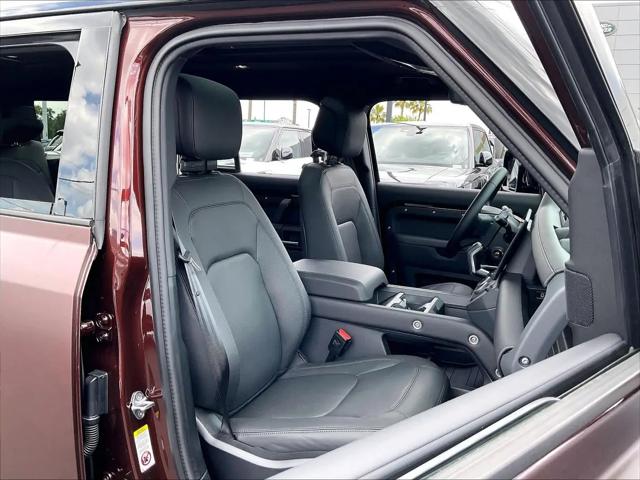2026 Land Rover Defender P400 X-Dynamic SE