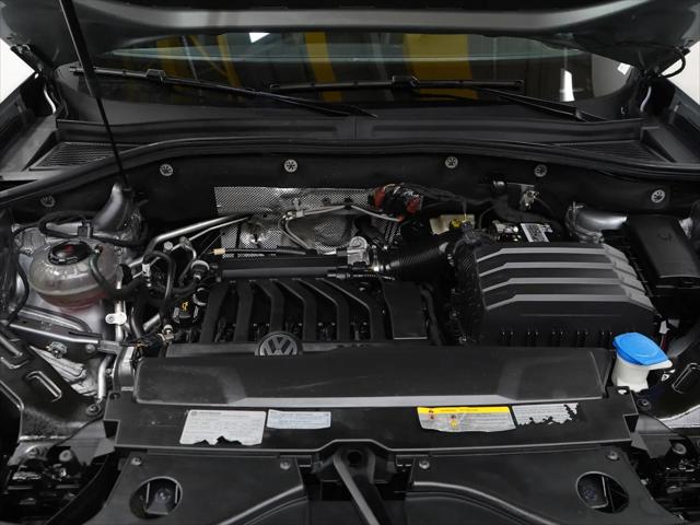 2021 Volkswagen Atlas 3.6L V6 SE w/Technology