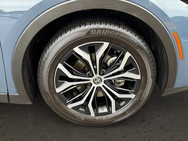 2026 Toyota Crown XLE