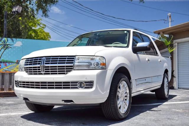 2014 Lincoln Navigator L Standard for sale in Fort Lauderdale, FL