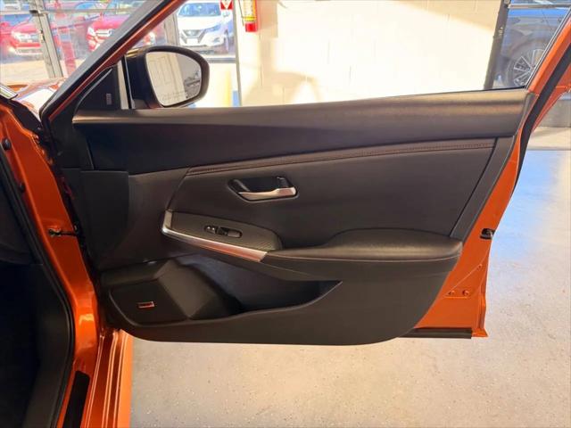 2024 Nissan Sentra SR Xtronic CVT