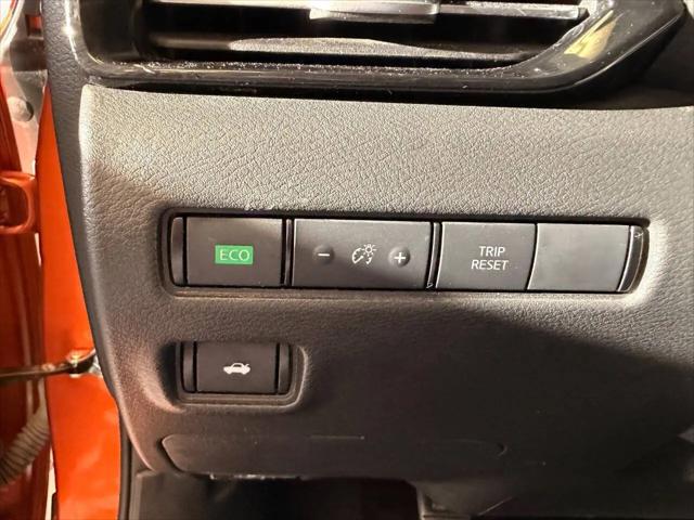 2024 Nissan Sentra SR Xtronic CVT