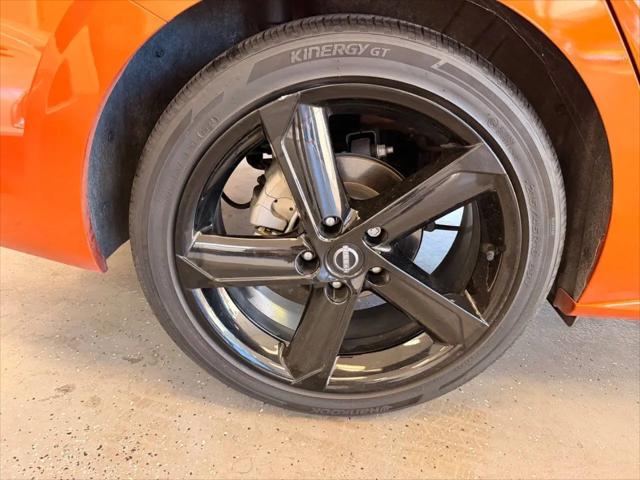 2024 Nissan Sentra SR Xtronic CVT