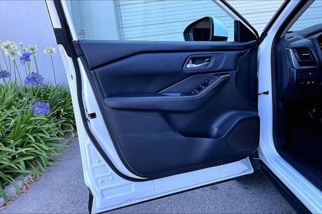 2024 Nissan Rogue SV Intelligent AWD