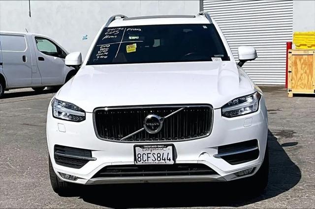 2018 Volvo XC90 T6 Momentum