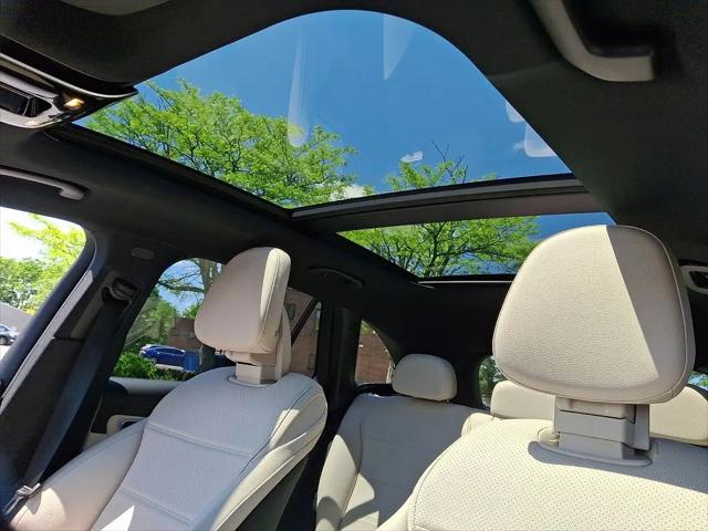 2024 Mercedes-Benz GLC 4MATIC SUV