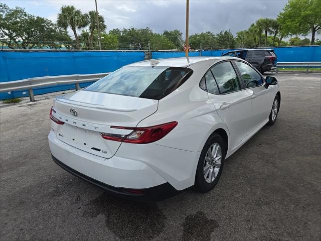 2025 Toyota Camry LE