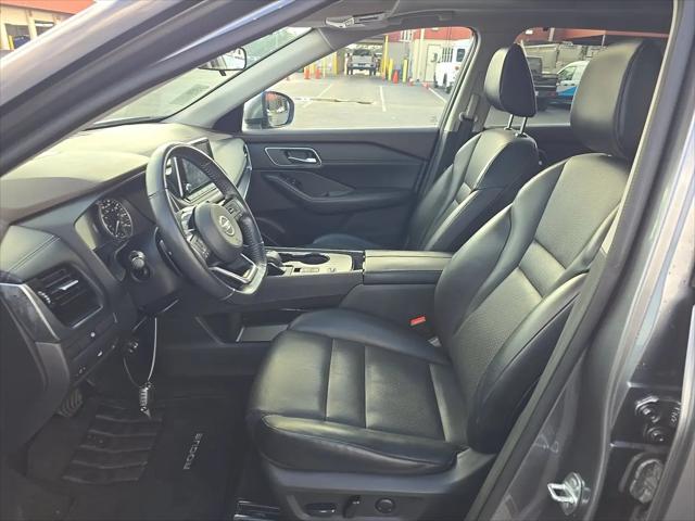 2021 Nissan Rogue SV FWD