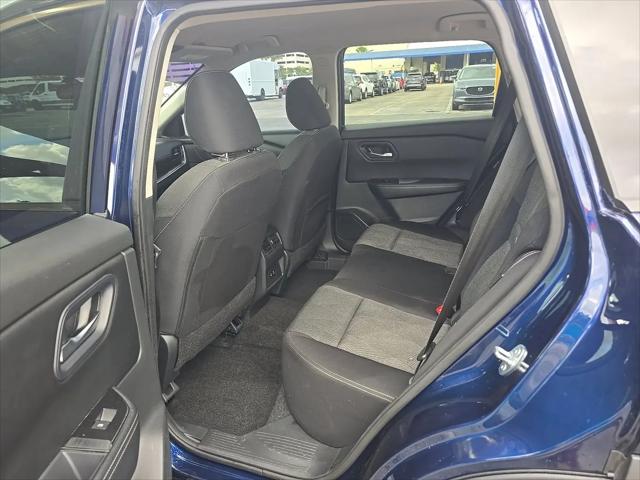 2024 Nissan Rogue SV FWD