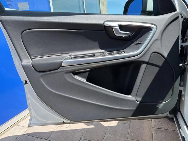 2016 Volvo S60 T5 Premier