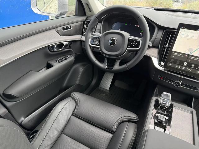 2026 Volvo XC90 Plug-In Hybrid Ultra, T8 AWD, Electric/Gasoline, Bright, 7 Seats