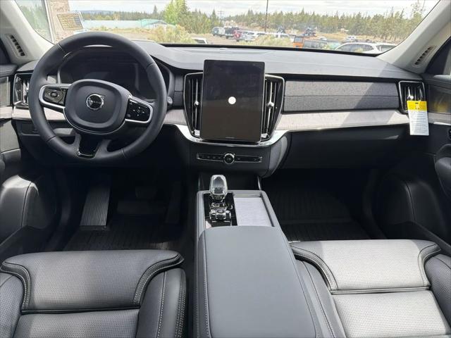 2026 Volvo XC90 Plug-In Hybrid Ultra Dark Theme, T8 AWD, Electric/Gasoline, 6 Seats