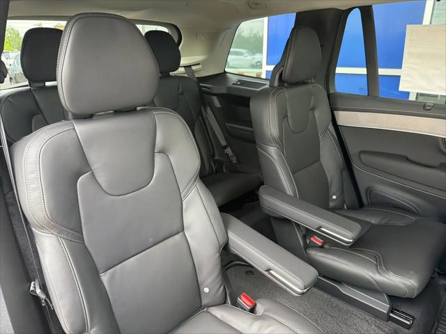 2026 Volvo XC90 Plug-In Hybrid Ultra Dark Theme, T8 AWD, Electric/Gasoline, 6 Seats