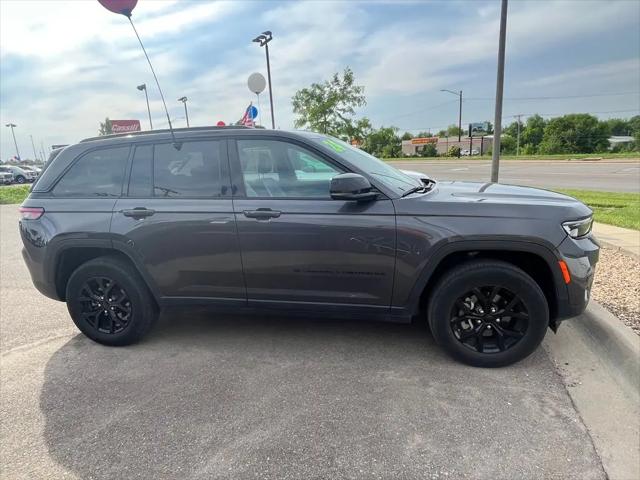 2024 Jeep Grand Cherokee Altitude 4x4
