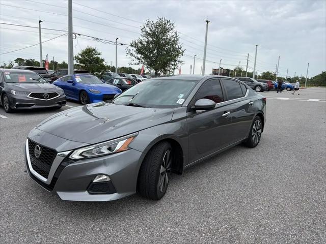 2022 Nissan Altima SV FWD