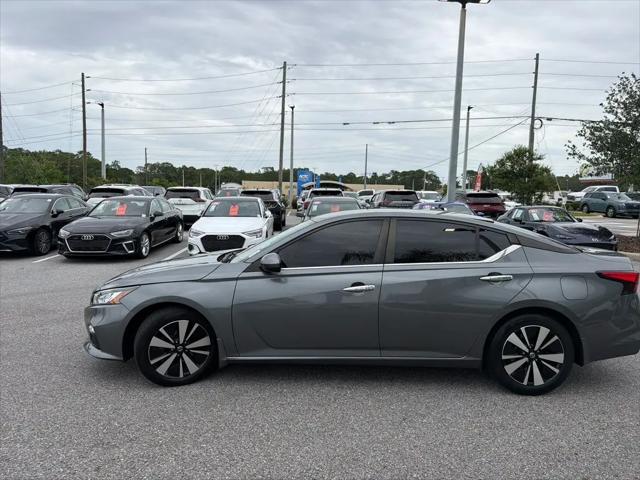 2022 Nissan Altima SV FWD