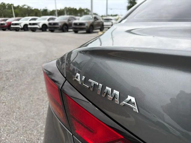 2022 Nissan Altima SV FWD