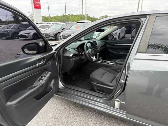 2022 Nissan Altima SV FWD