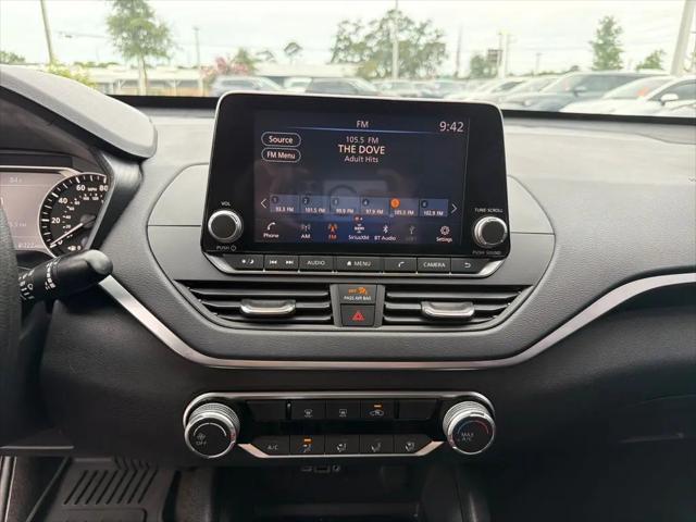 2022 Nissan Altima SV FWD