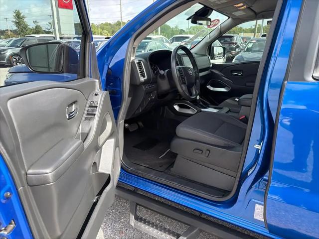 2024 Nissan Frontier Crew Cab SV 4x2