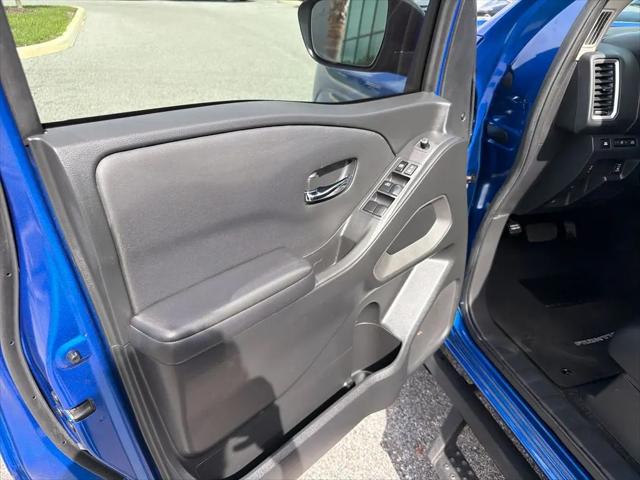 2024 Nissan Frontier Crew Cab SV 4x2