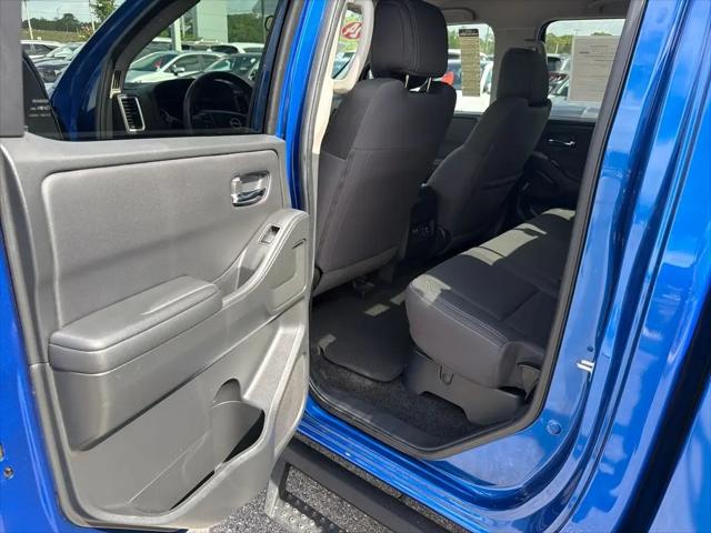 2024 Nissan Frontier Crew Cab SV 4x2