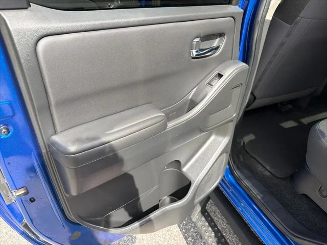 2024 Nissan Frontier Crew Cab SV 4x2