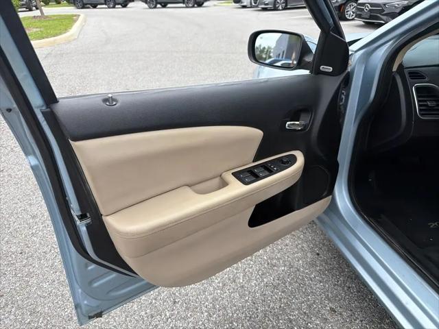 2013 Chrysler 200 Limited