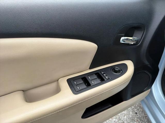 2013 Chrysler 200 Limited