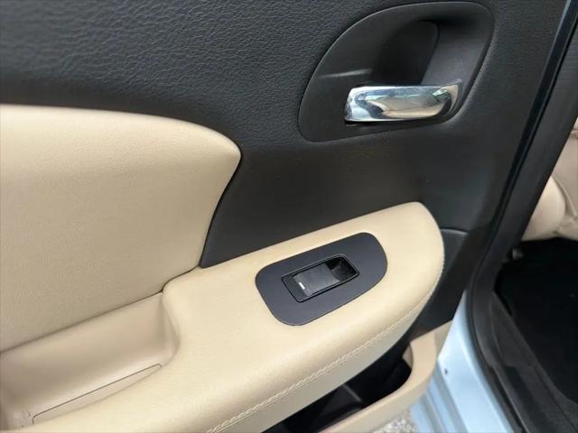 2013 Chrysler 200 Limited