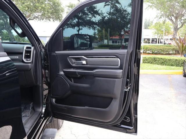 2021 Ram 1500 Big Horn Crew Cab 4x2 5'7" Box