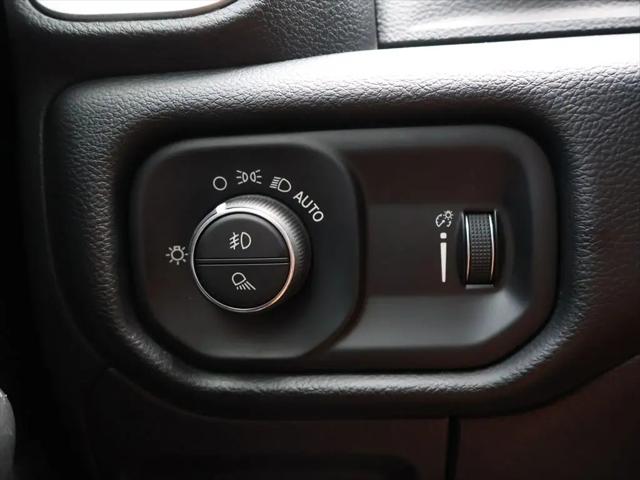2021 Ram 1500 Big Horn Crew Cab 4x2 5'7" Box