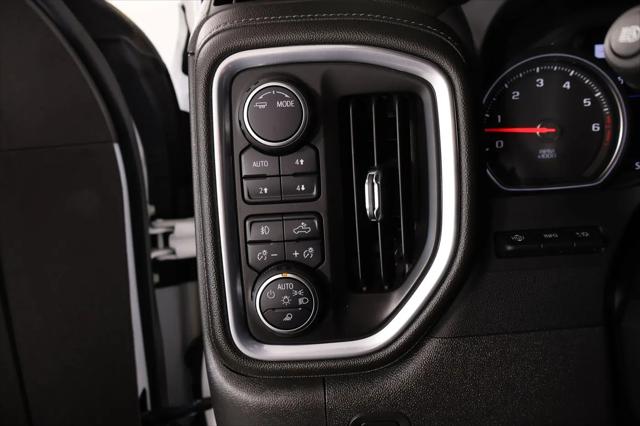 2022 Chevrolet Silverado 1500 4WD Crew Cab Short Bed High Country