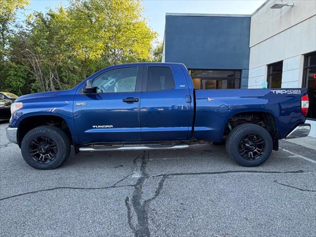 2015 Toyota Tundra SR5 5.7L V8